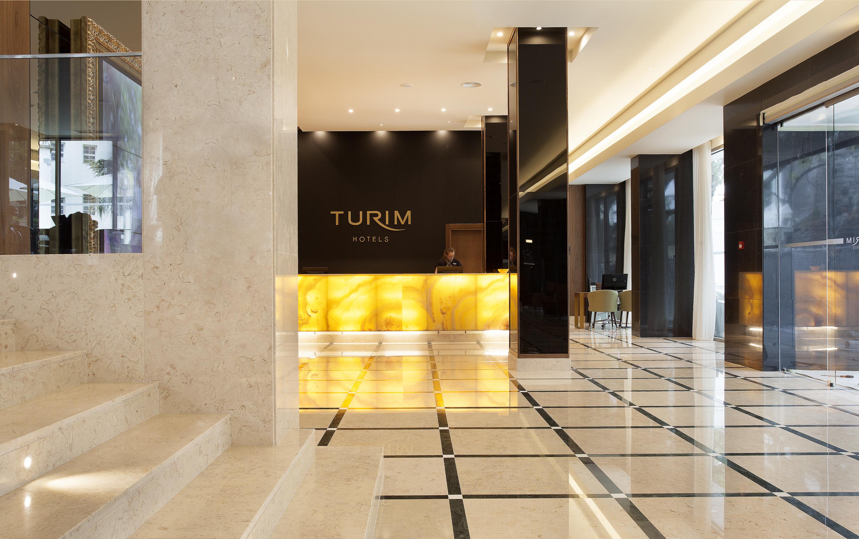 פונשל Turim Santa Maria Hotel מראה חיצוני תמונה